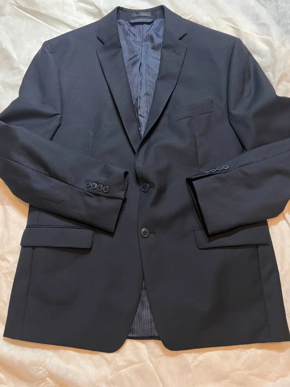 Calvin Klein Slim Fit 100% Wool Navy Blue Pinstripe Suit Jacket Blazer Men's 44R